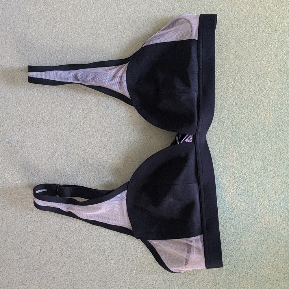 Victoria's secret bra